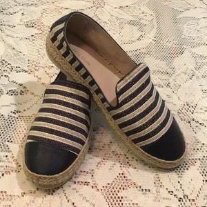 NWOT Sz.9 Charter Club Navy/Cream Espadrilles